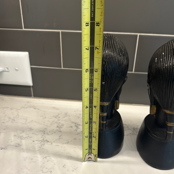 Vintage Ebony and Gold Accent Busts - Picture 7 of 10